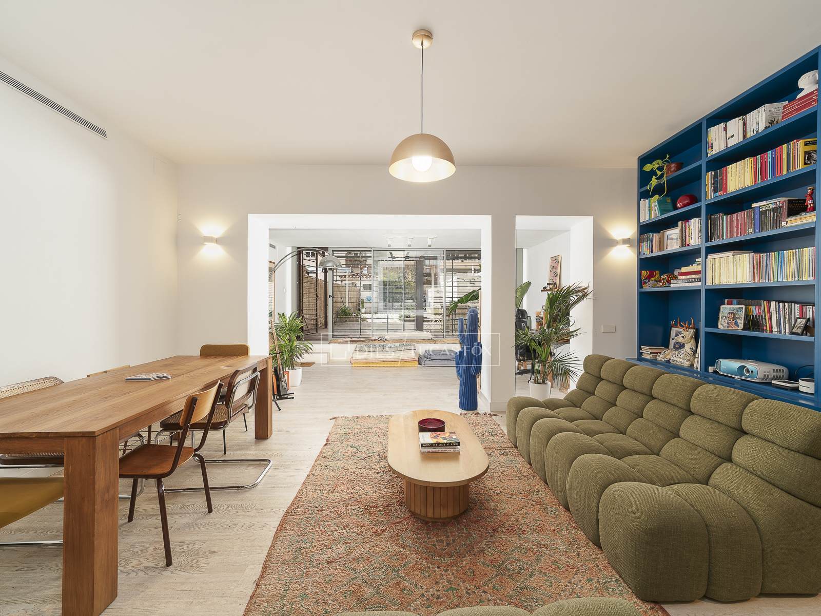 Huoneisto Barcelona, Espanja 3 makuuhuonetta, 165 m2 No. 150456
