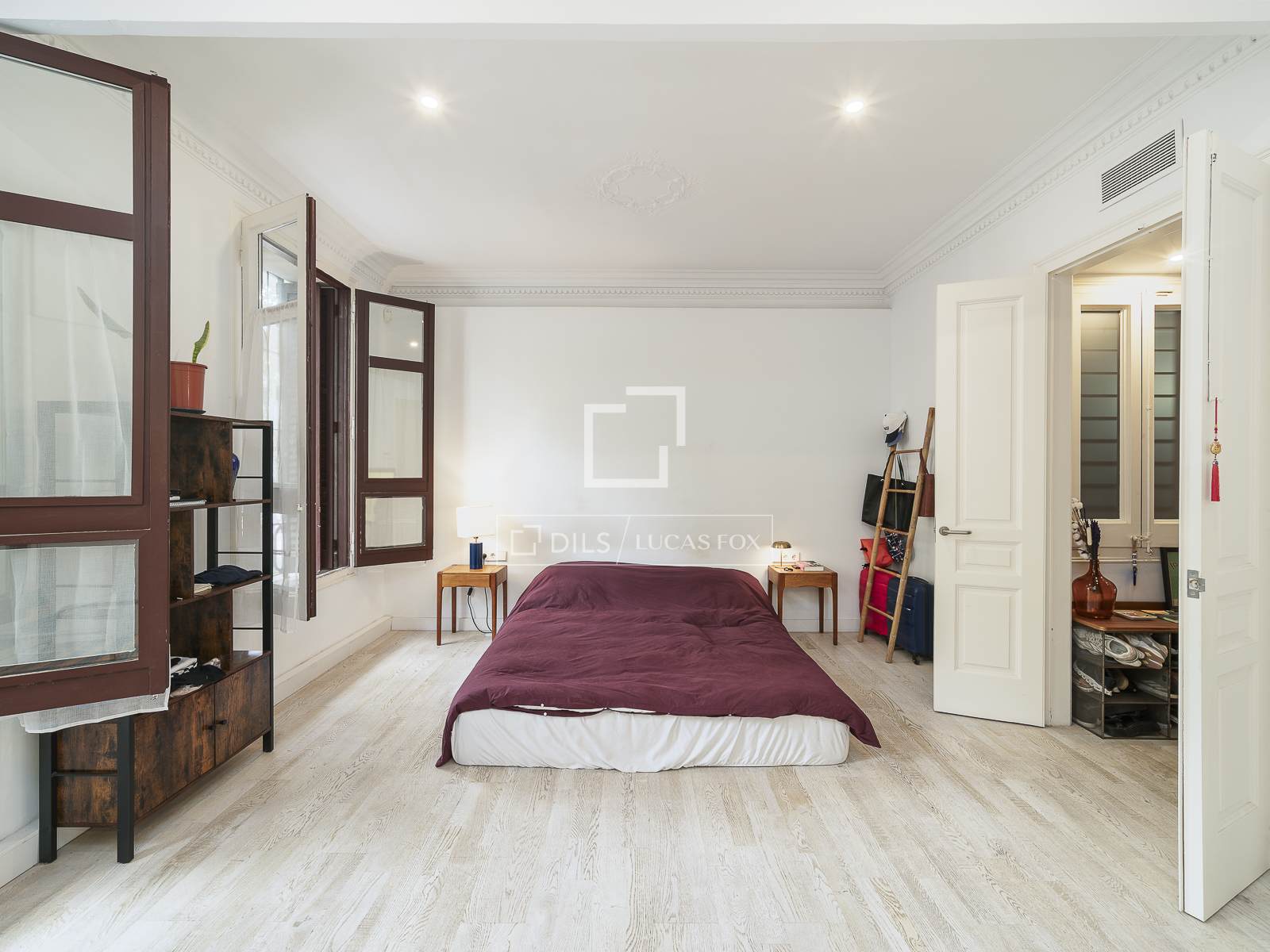 Huoneisto Barcelona, Espanja 3 makuuhuonetta, 165 m2 No. 150456