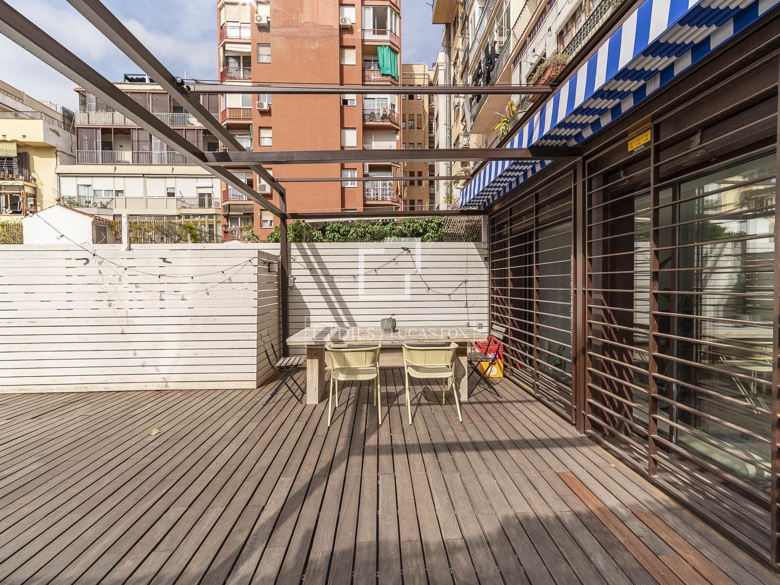 Huoneisto Barcelona, Espanja 3 makuuhuonetta, 165 m2 No. 150456