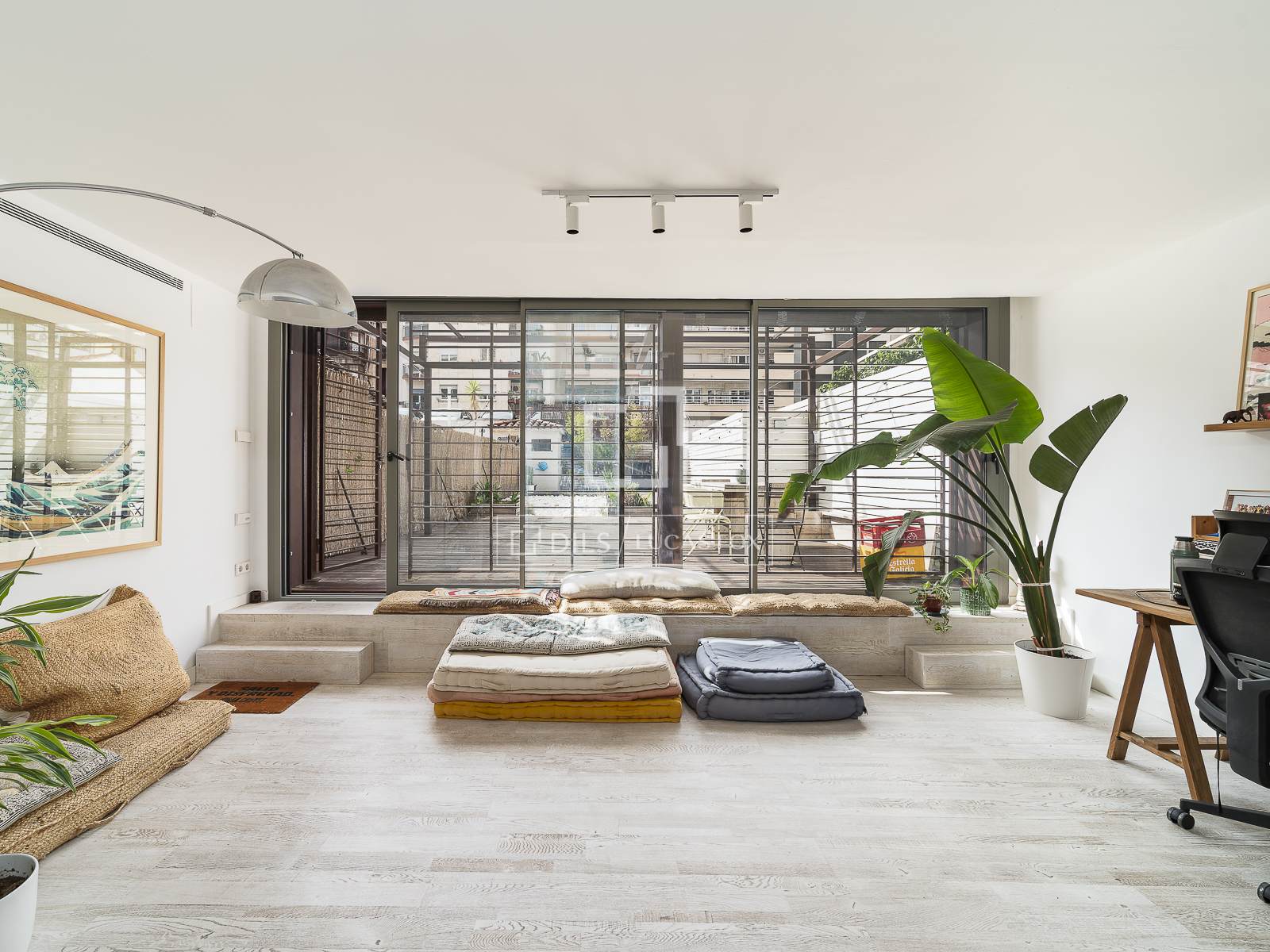Huoneisto Barcelona, Espanja 3 makuuhuonetta, 165 m2 No. 150456