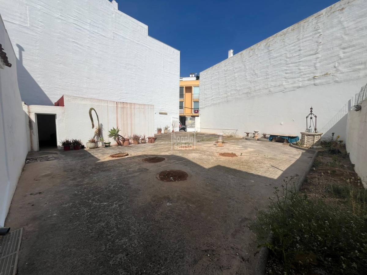 Parcela en Ciutadella De Menorca, Menorca, España 37 m2 No. 168639