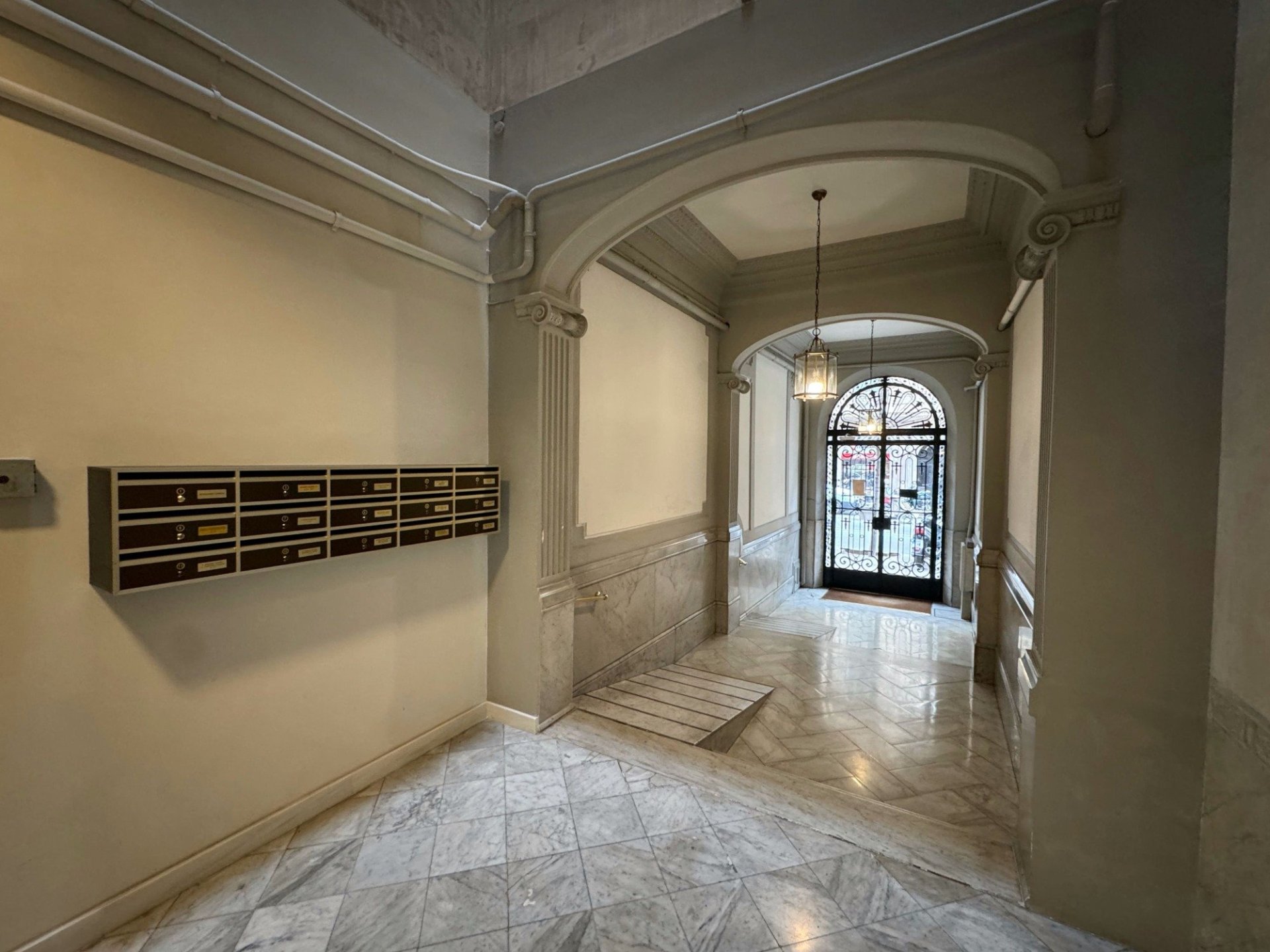 Dzīvoklis Barcelona, Spānijā 5 istabas, 136 m2 Nr. 155971