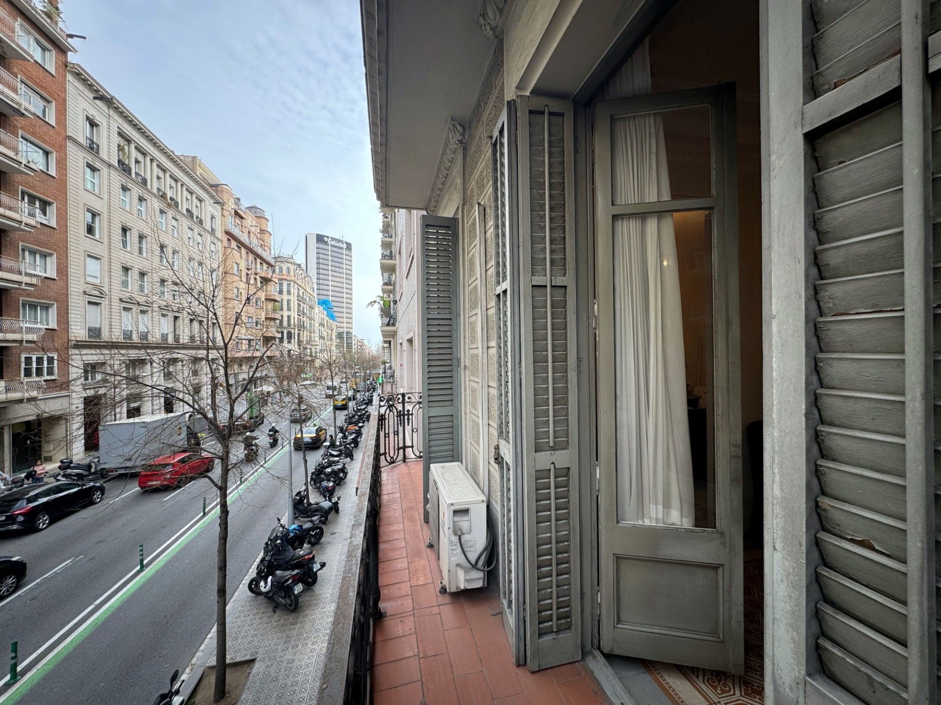 Dzīvoklis Barcelona, Spānijā 5 istabas, 136 m2 Nr. 155971