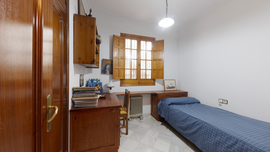 Hus i Coria del Rio, Seville, Spanien 5 sovrum, 500 kvm. Nr. 155970