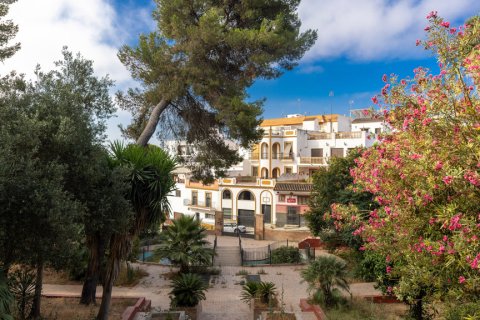 House in Coria del Rio, Seville, Spain 5 bedrooms, 500 sq.m. No. 155970