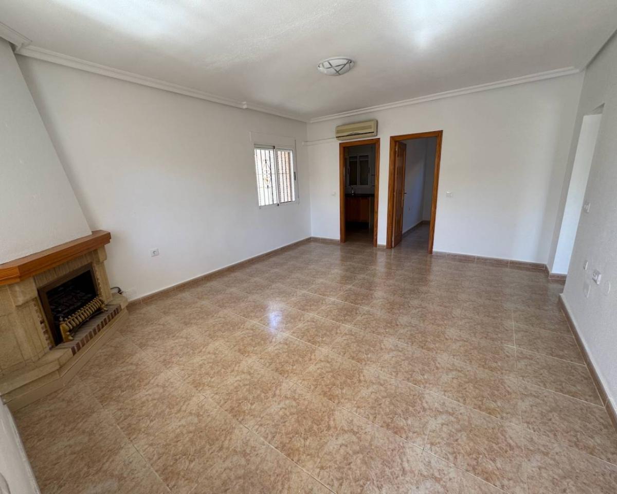 Villa en Algorfa, Alicante, España 2 dormitorios, 73 m2 No. 149116