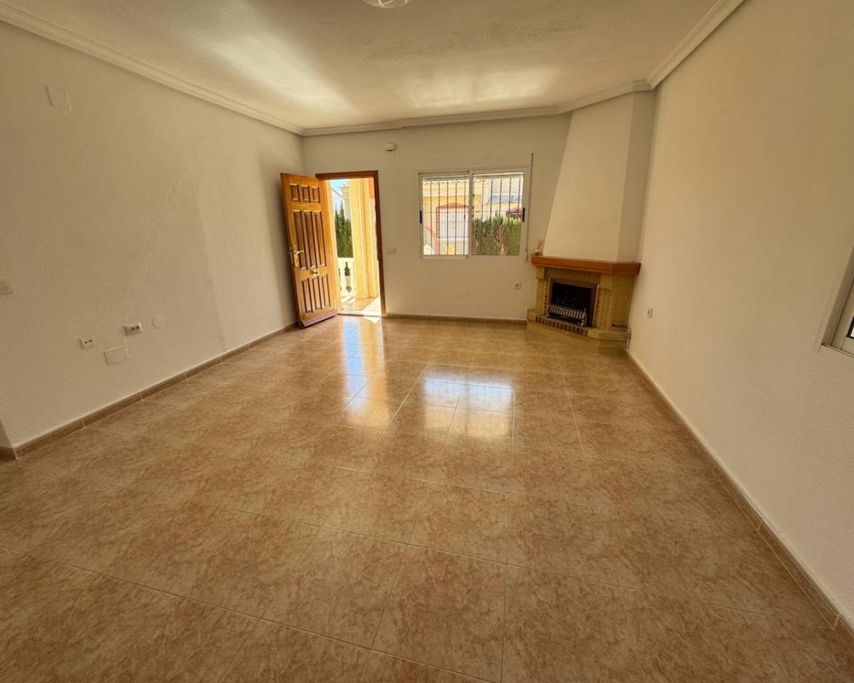 Villa en Algorfa, Alicante, España 2 dormitorios, 73 m2 No. 149116
