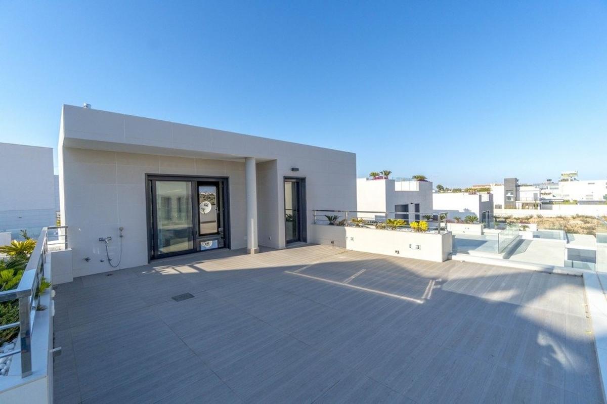Villa a Alicante, Spagna 3 camere da letto, 196 mq. N° 149117