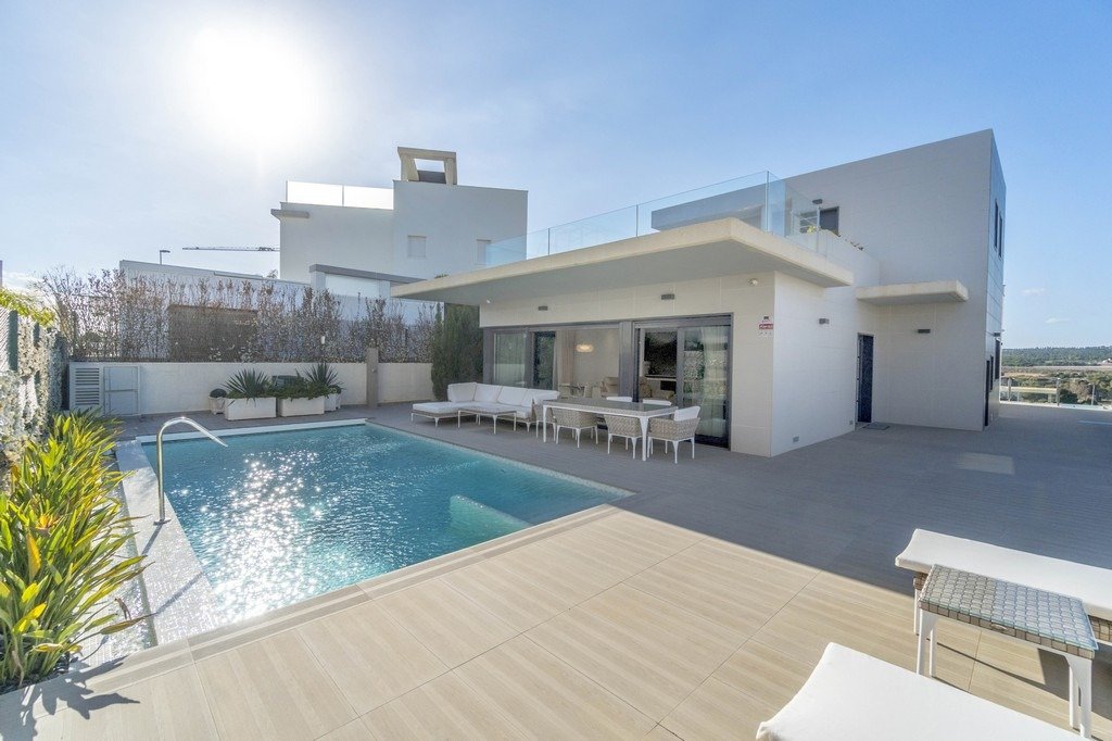 Villa a Alicante, Spagna 3 camere da letto, 196 mq. N° 149117