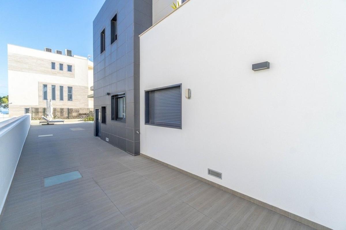 Villa a Alicante, Spagna 3 camere da letto, 196 mq. N° 149117