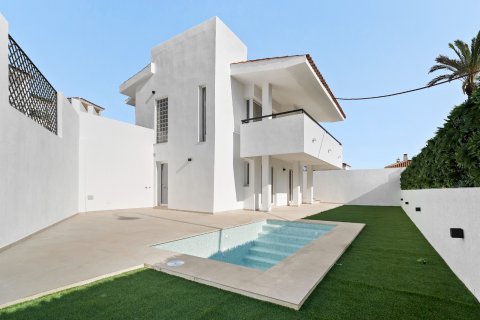 Villa in Mijas, Malaga, Spain 4 bedrooms, 178 sq.m. No. 135485