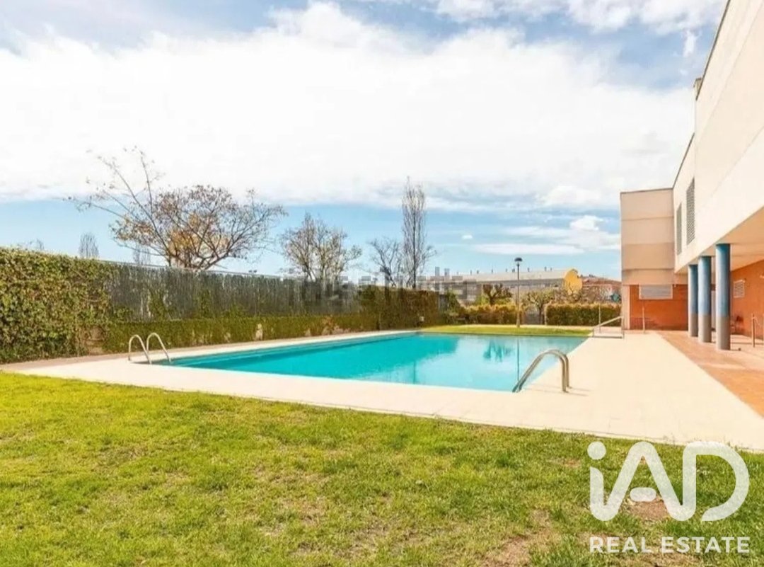 Duplex in Sant Feliu de Llobregat, Barcelona, Spanien 4 Schlafzimmer, 209 m2 Nr. 187553