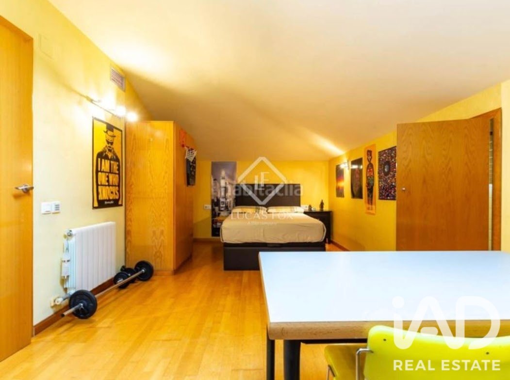 Duplex in Sant Feliu de Llobregat, Barcelona, Spanien 4 Schlafzimmer, 209 m2 Nr. 187553