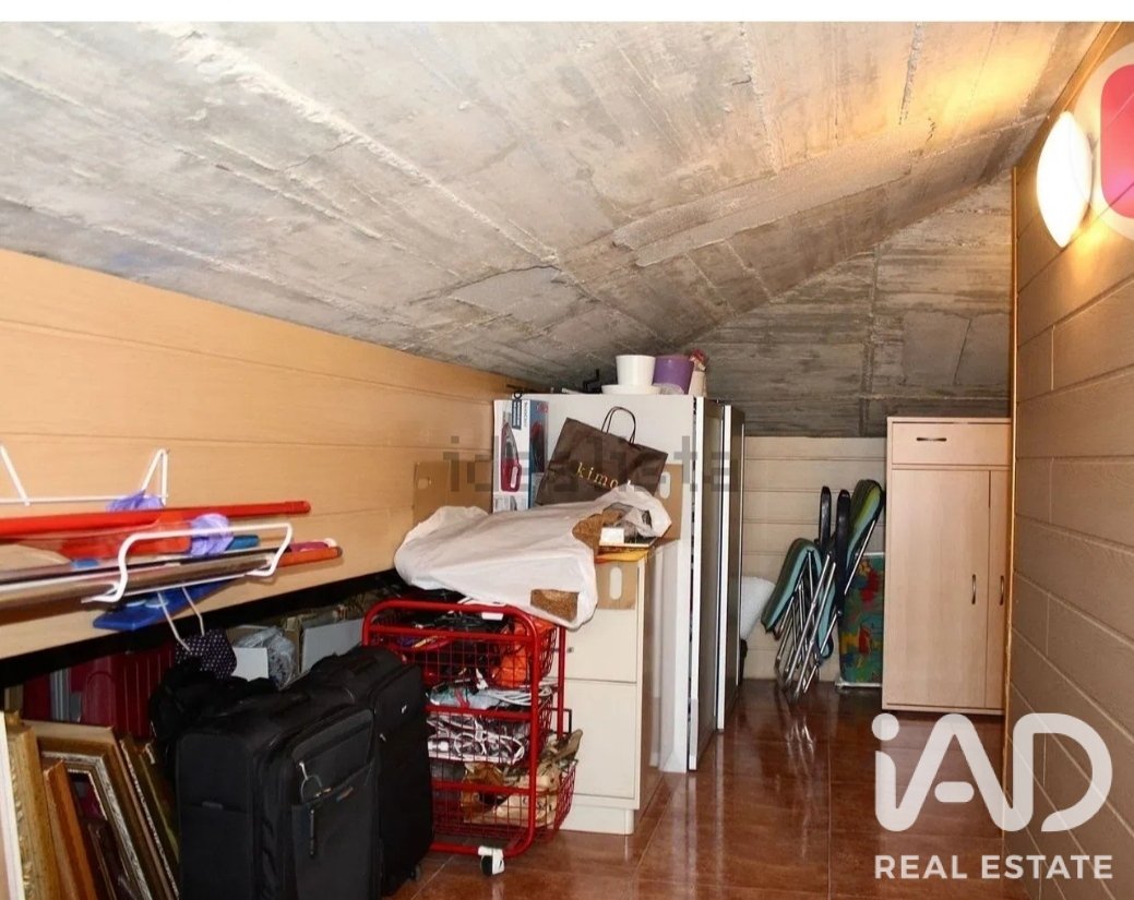 Duplex in Sant Feliu de Llobregat, Barcelona, Spanien 4 Schlafzimmer, 209 m2 Nr. 187553