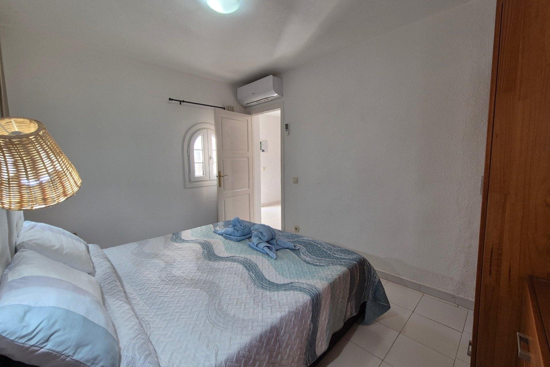 Bungalow à San Miguel de Salinas, Alicante, Espagne 1 chambre, 30 m2 No. 184285