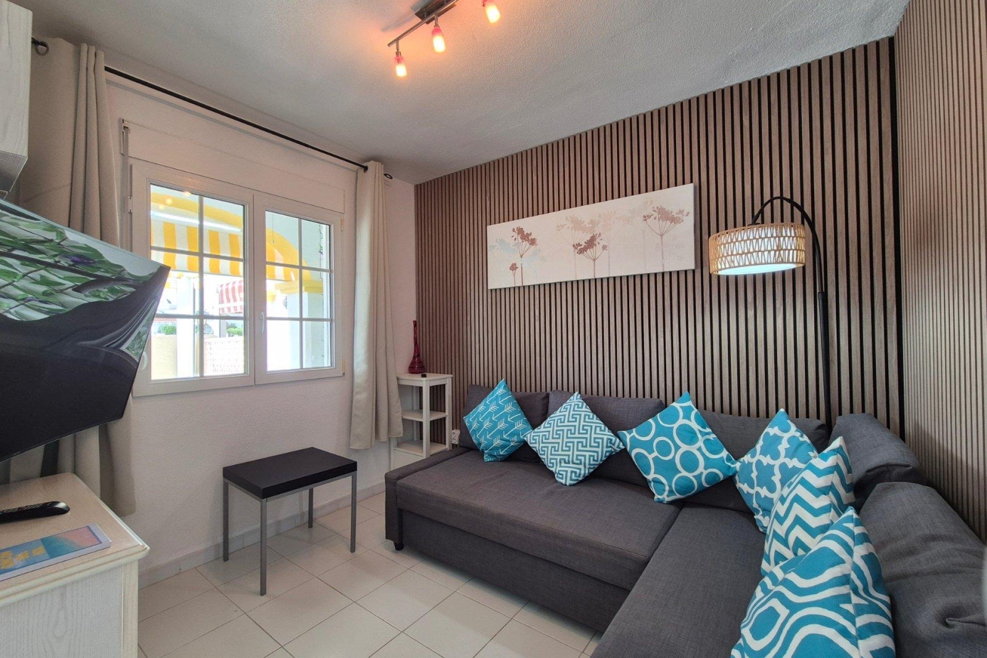 Bungalow à San Miguel de Salinas, Alicante, Espagne 1 chambre, 30 m2 No. 184285