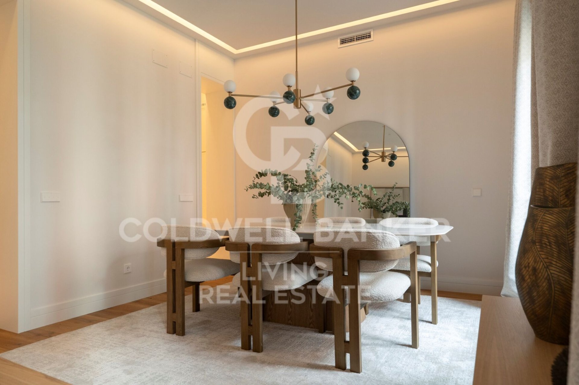 Appartamento a Madrid, Spagna 4 camere da letto, 132 mq. N° 156954