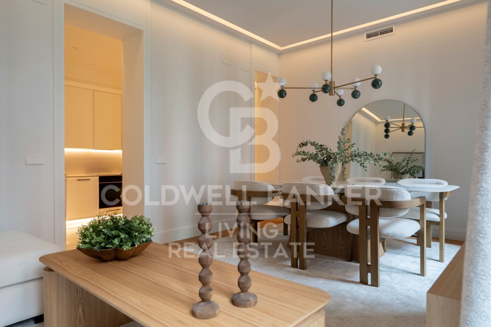 Appartamento a Madrid, Spagna 4 camere da letto, 132 mq. N° 156954