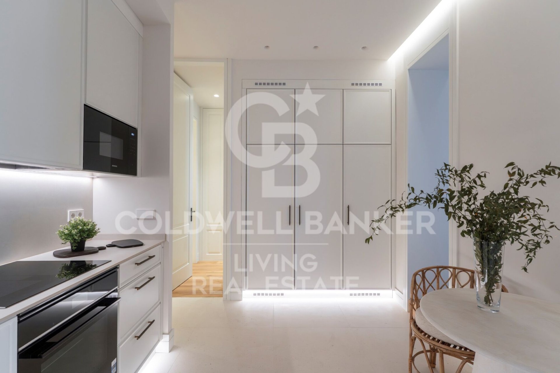 Appartamento a Madrid, Spagna 4 camere da letto, 132 mq. N° 156954
