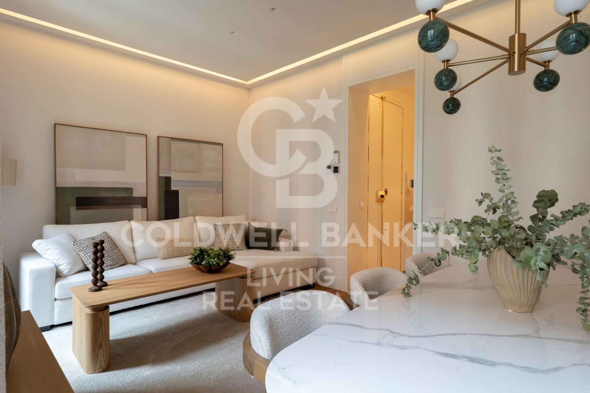 Appartamento a Madrid, Spagna 4 camere da letto, 132 mq. N° 156954