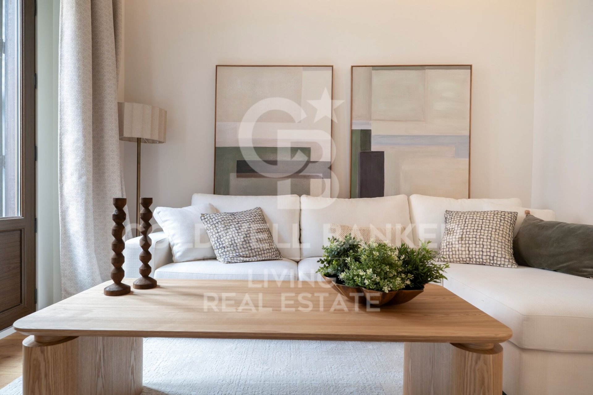 Appartamento a Madrid, Spagna 4 camere da letto, 132 mq. N° 156954