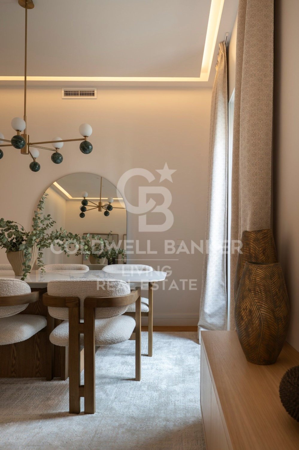 Appartamento a Madrid, Spagna 4 camere da letto, 132 mq. N° 156954