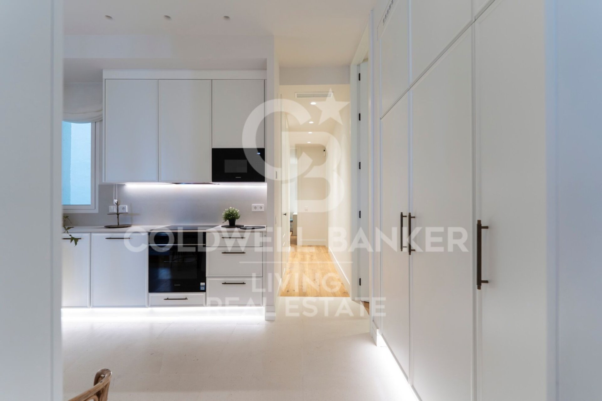 Appartamento a Madrid, Spagna 4 camere da letto, 132 mq. N° 156954