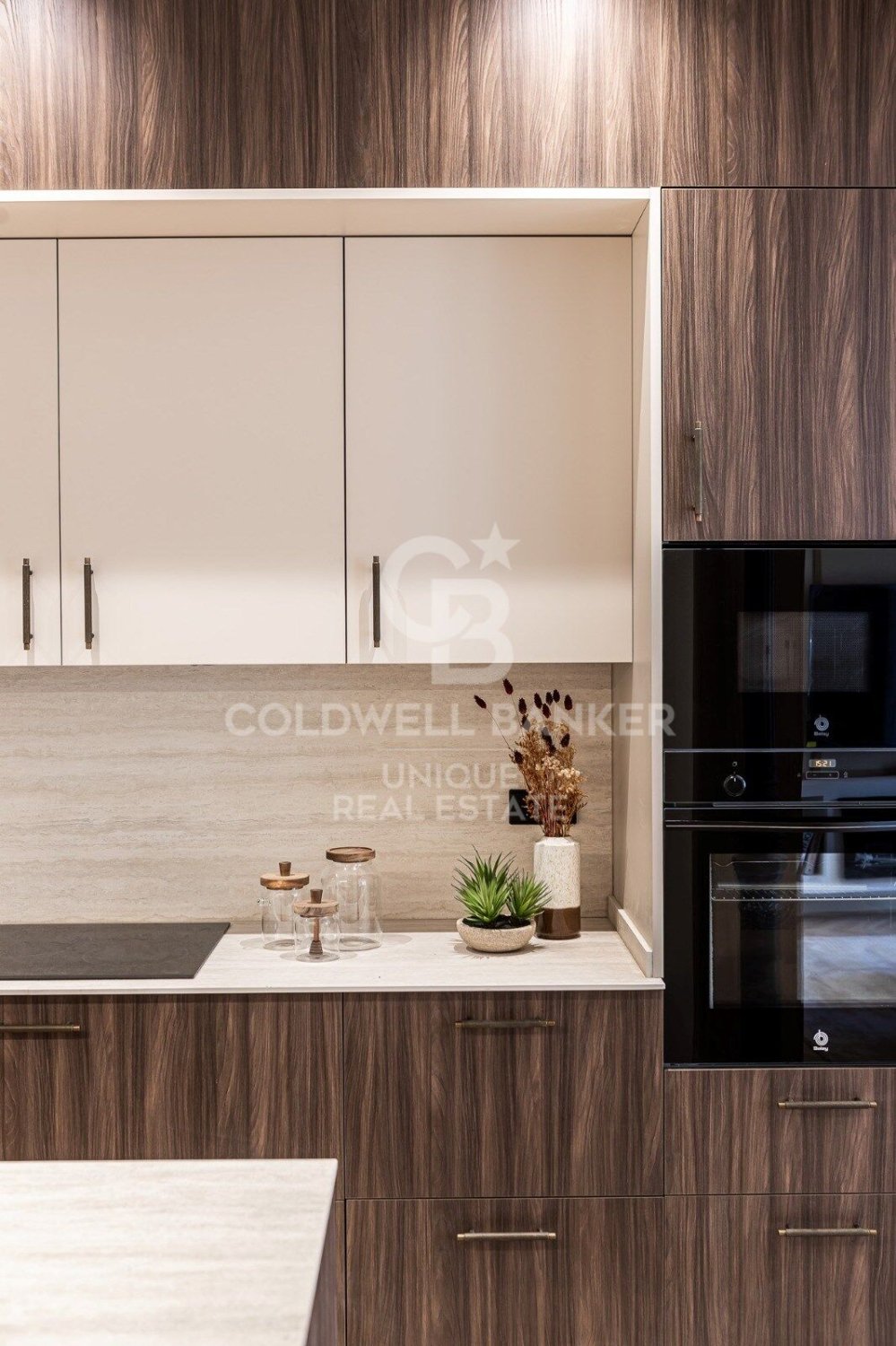 Apartment in Madrid, Spain 3 bedrooms, 137 sq.m. No. 156952