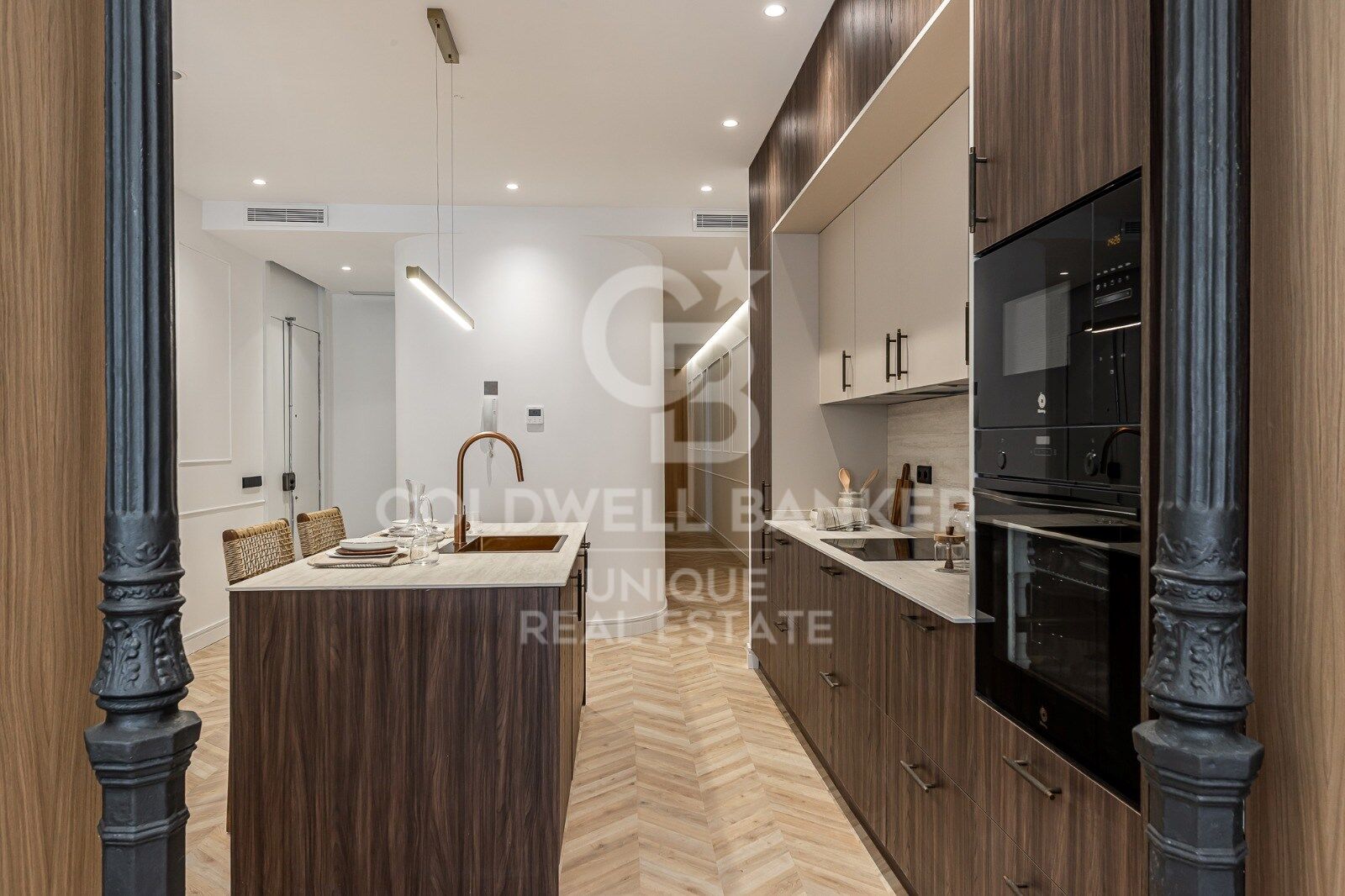 Apartment in Madrid, Spain 3 bedrooms, 137 sq.m. No. 156952