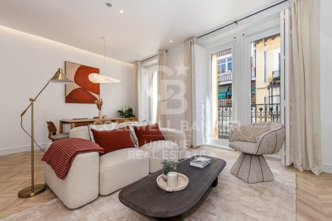 Apartamento en Madrid, España 3 dormitorios, 137 m2 No. 156952