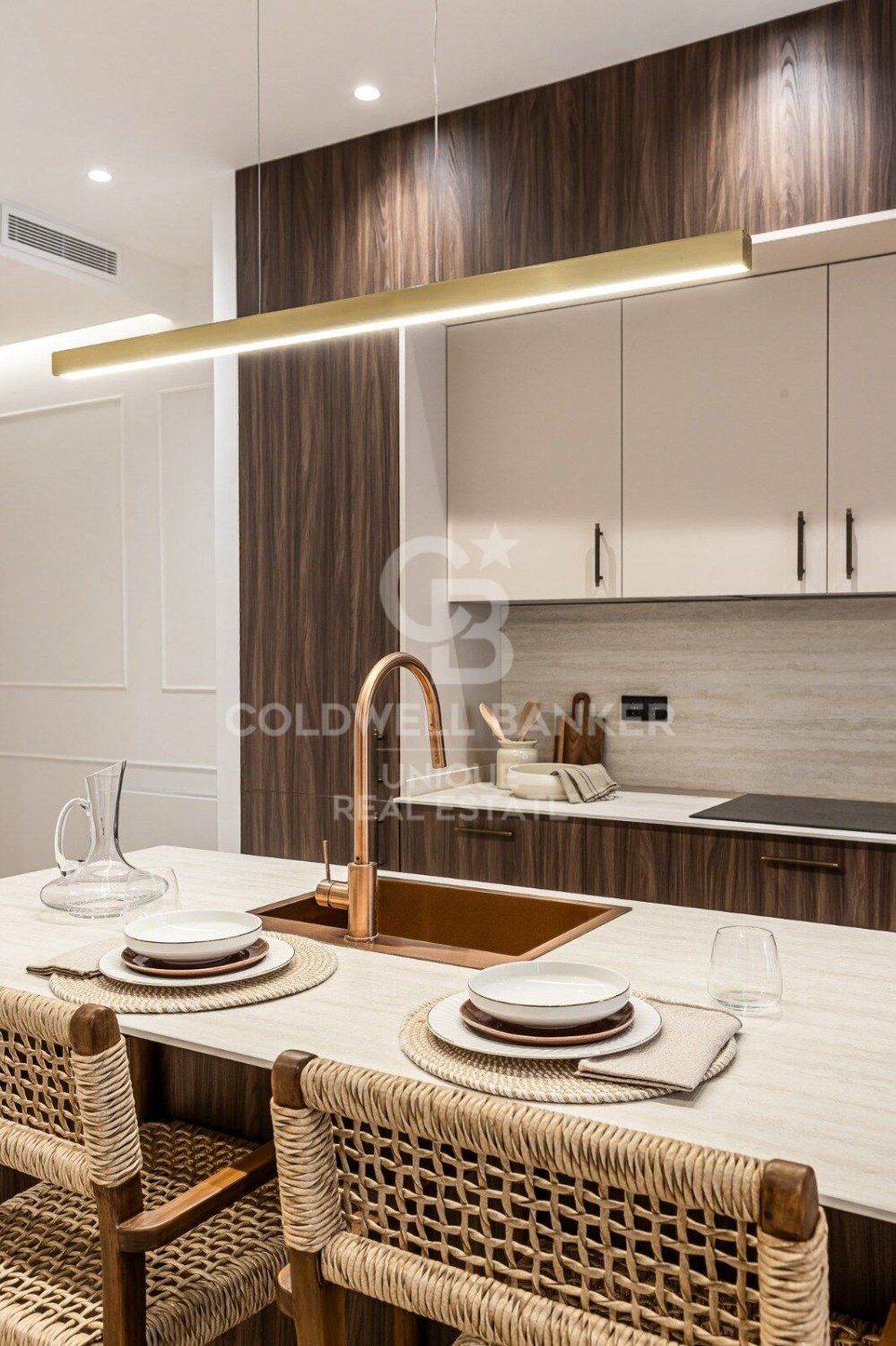 Apartment in Madrid, Spain 3 bedrooms, 137 sq.m. No. 156952