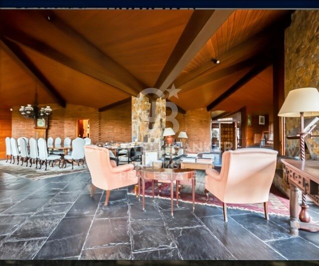 Casa a Sant Andreu de Llavaneres, Barcelona, Spagna 7 camere da letto, 725 mq. N° 156955