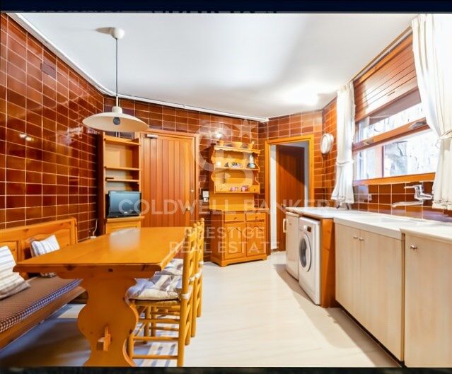Casa a Sant Andreu de Llavaneres, Barcelona, Spagna 7 camere da letto, 725 mq. N° 156955