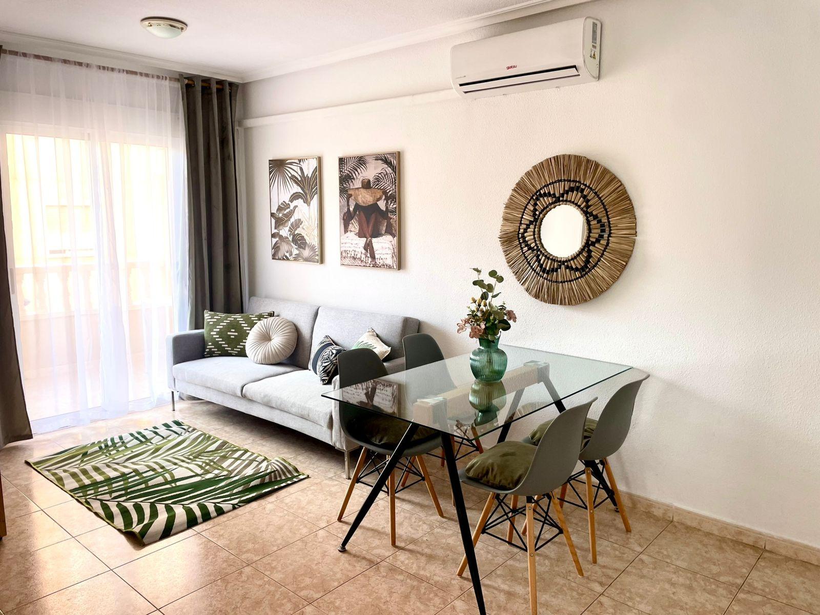 Wohnung in Torrevieja, Alicante, Spanien 1 Schlafzimmer, 57 m2 Nr. 182935