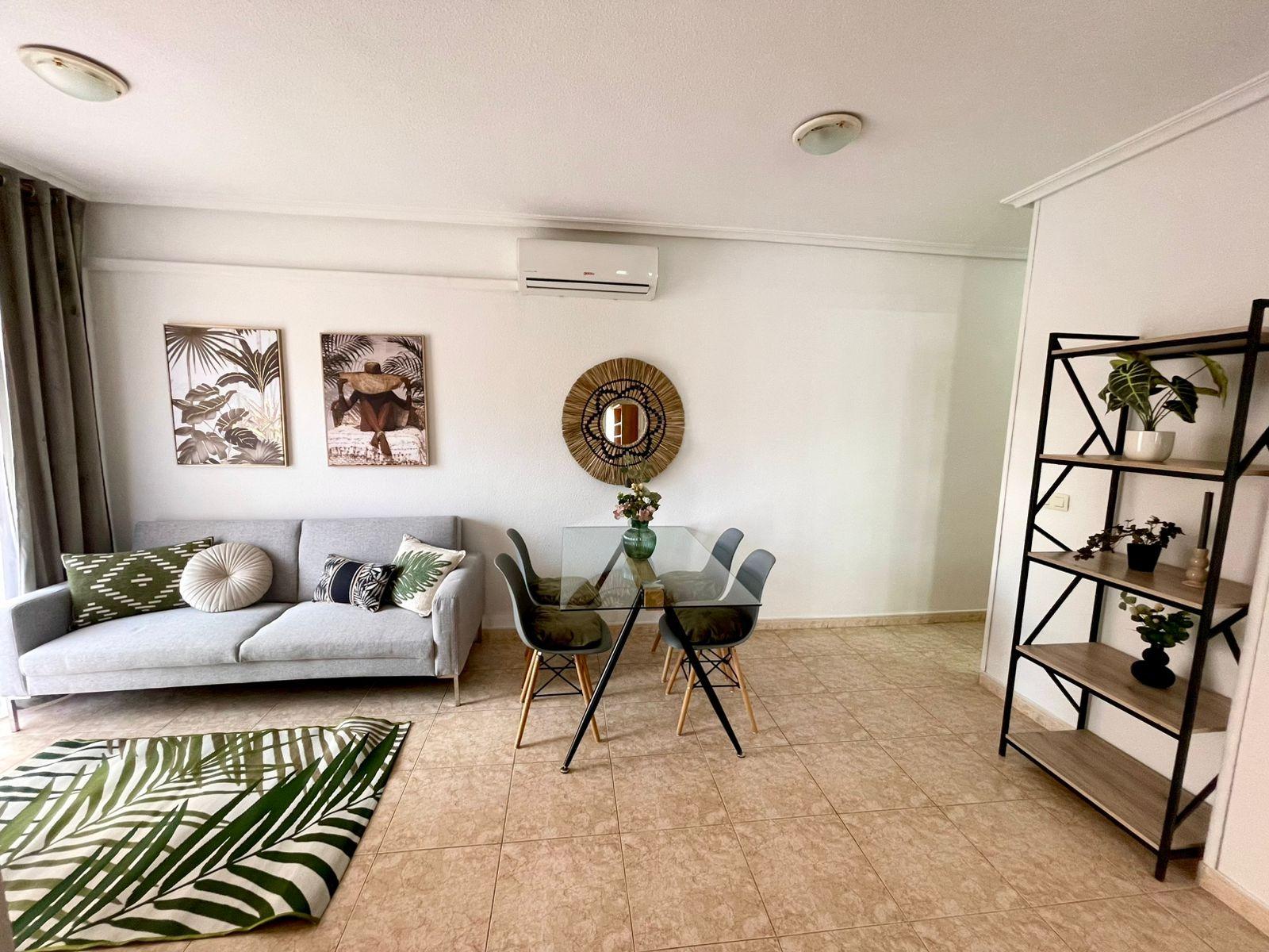 Wohnung in Torrevieja, Alicante, Spanien 1 Schlafzimmer, 57 m2 Nr. 182935