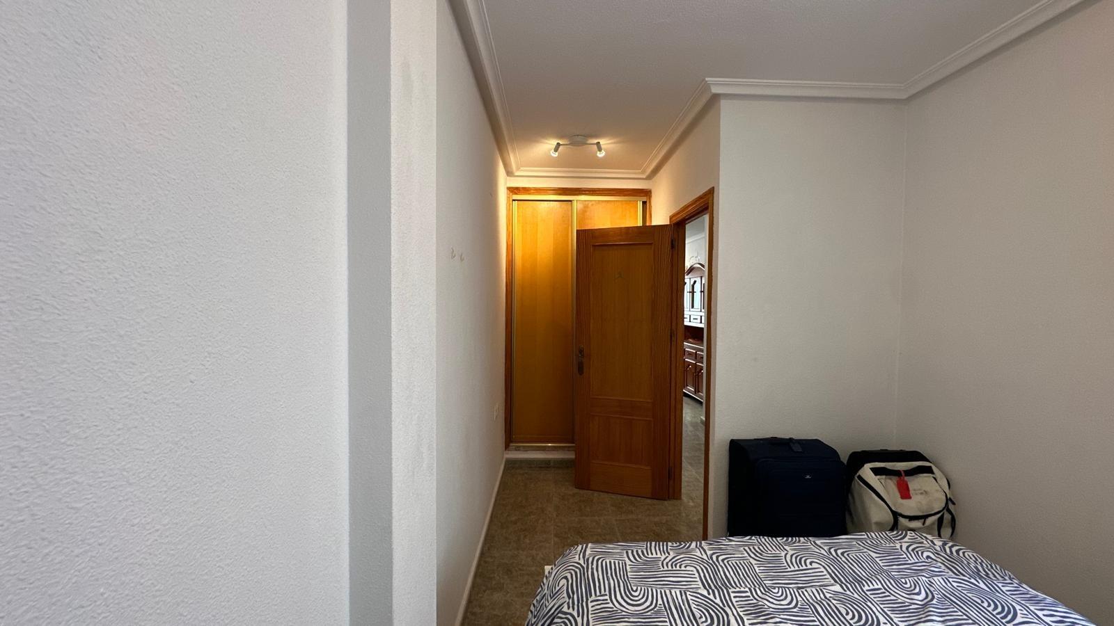 Apartment à Torrevieja, Alicante, Espagne 1 chambre, 43 m2 No. 182933