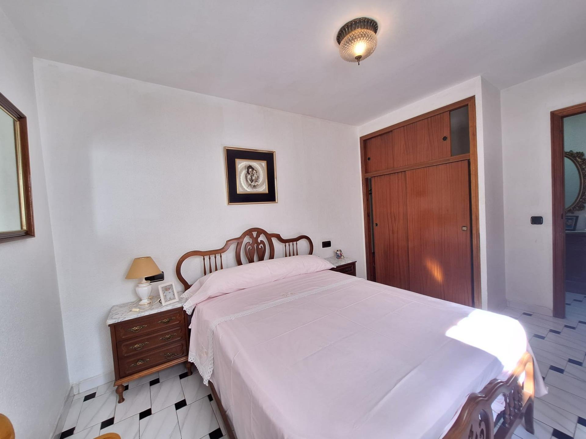 Appartamento a Torrevieja, Alicante, Spagna 1 camera da letto, 93 mq. N° 182934