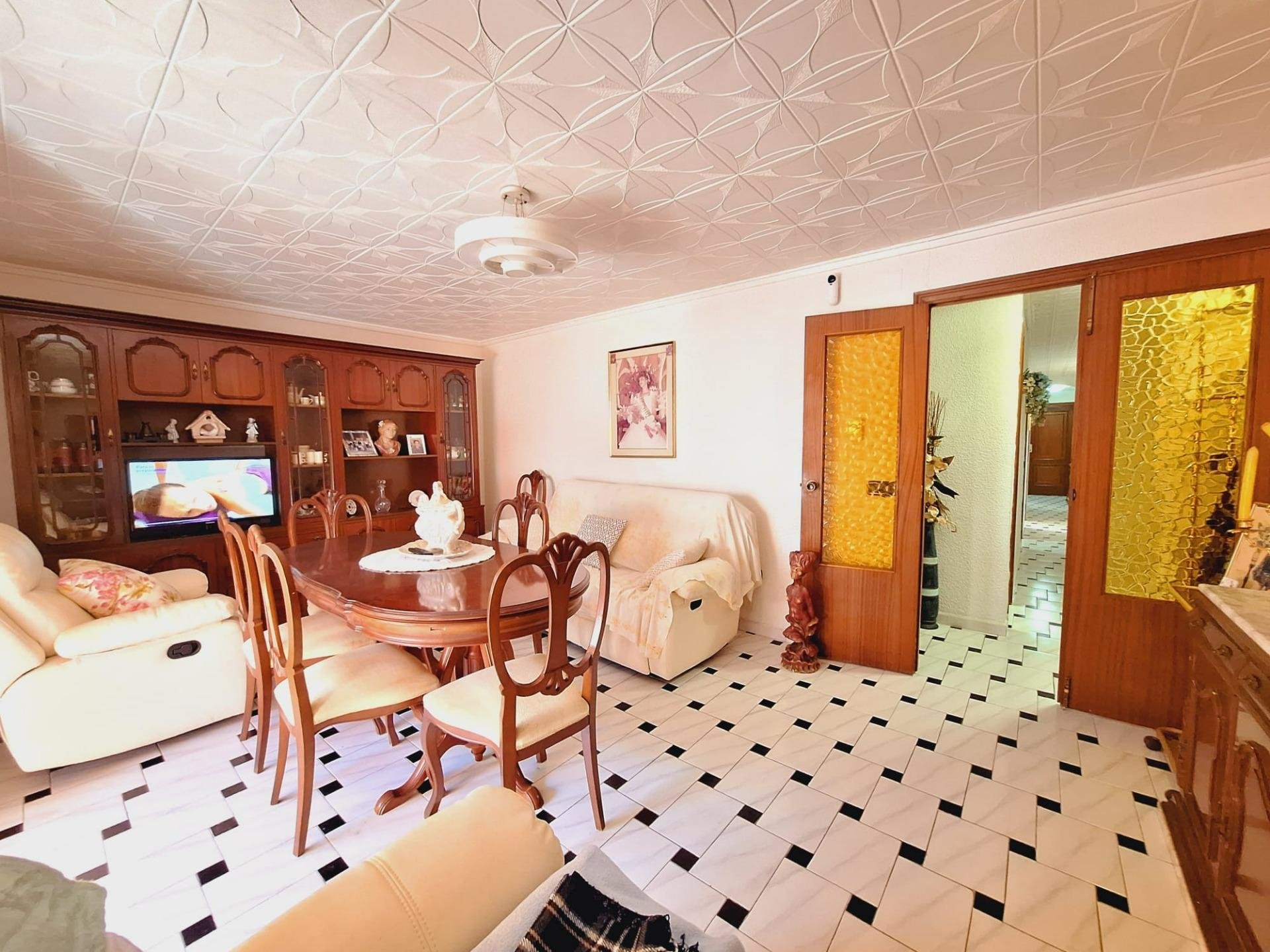 Appartamento a Torrevieja, Alicante, Spagna 1 camera da letto, 93 mq. N° 182934