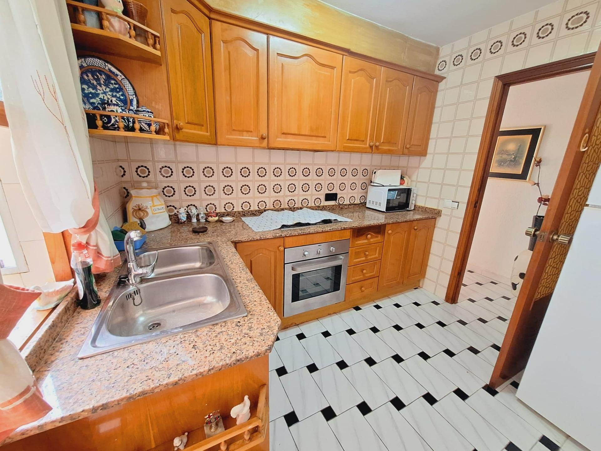 Appartamento a Torrevieja, Alicante, Spagna 1 camera da letto, 93 mq. N° 182934