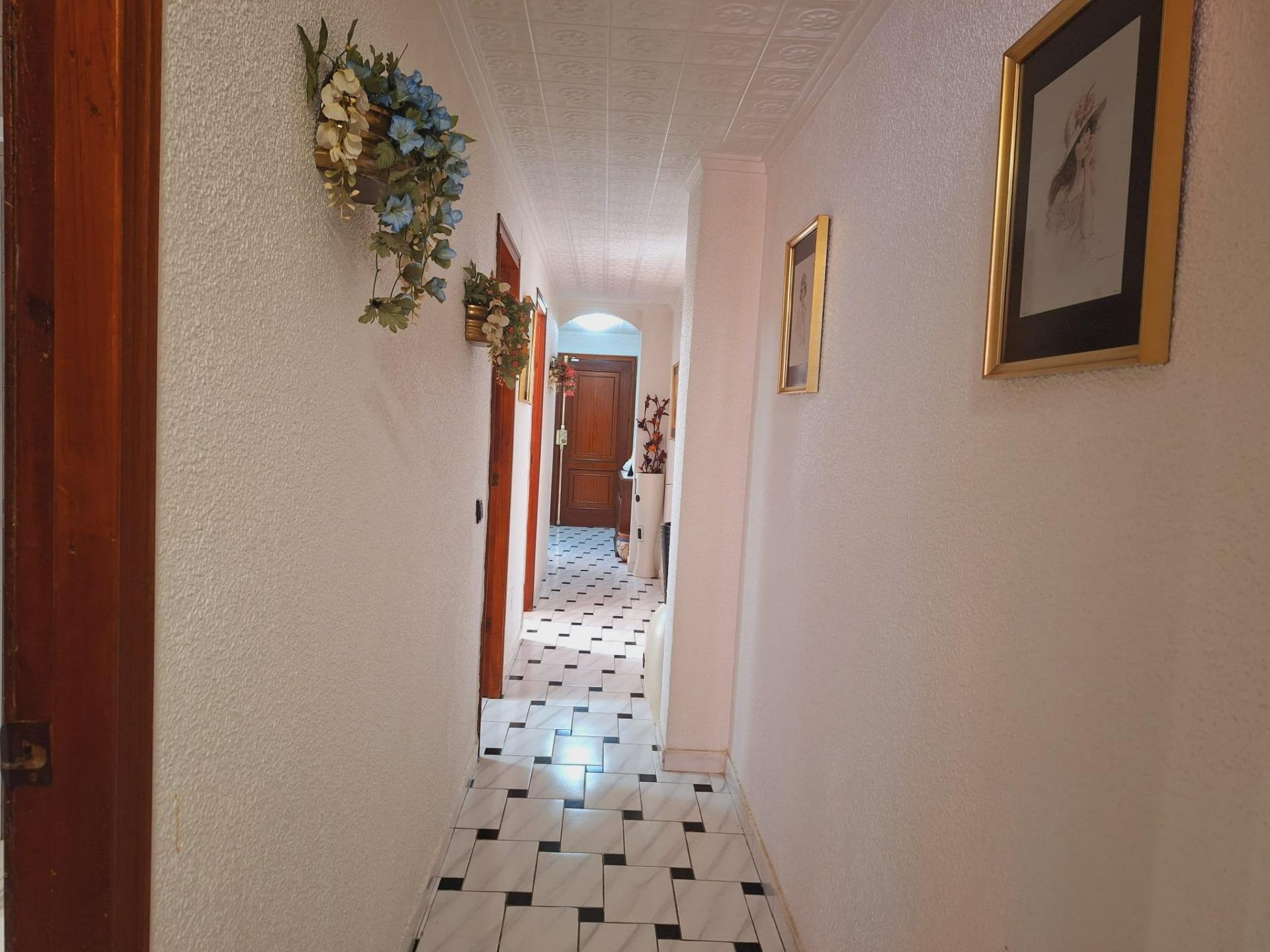 Appartamento a Torrevieja, Alicante, Spagna 1 camera da letto, 93 mq. N° 182934
