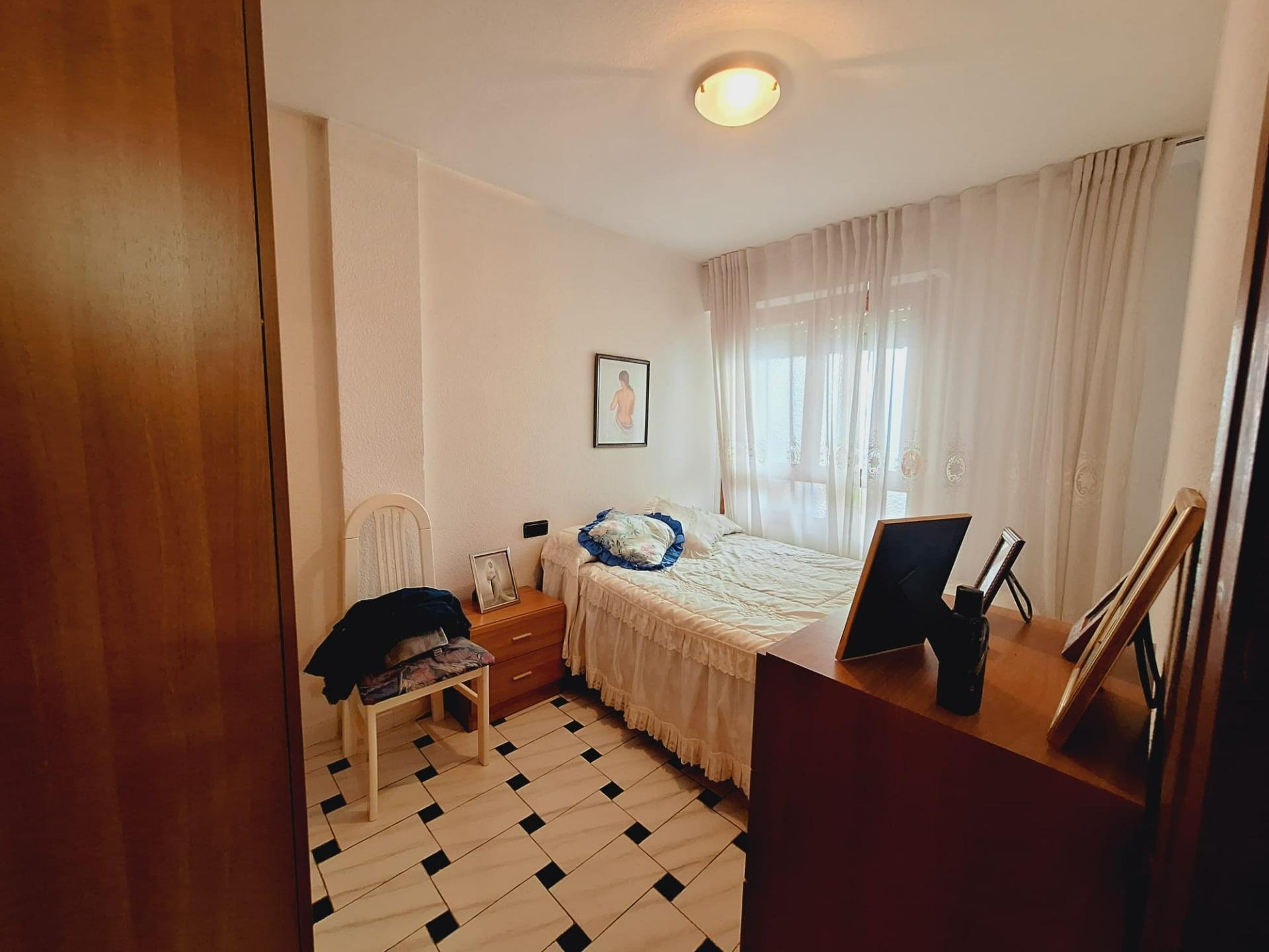 Appartamento a Torrevieja, Alicante, Spagna 1 camera da letto, 93 mq. N° 182934