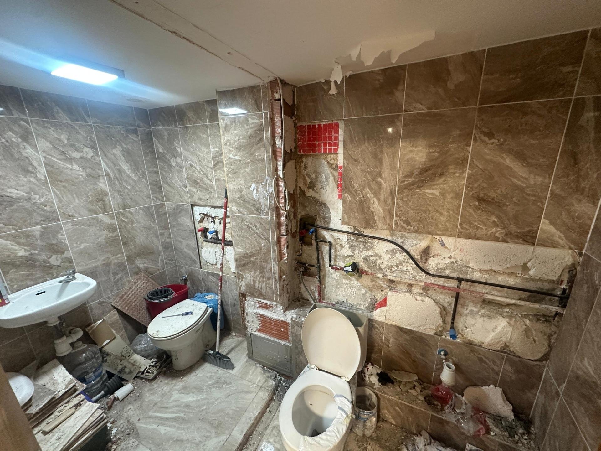 Propiedad comercial en Alicante, España 2 dormitorios, 63 m2 No. 182937