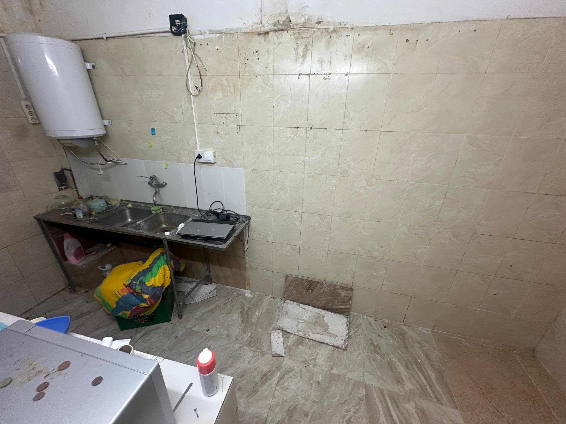 Propiedad comercial en Alicante, España 2 dormitorios, 63 m2 No. 182937