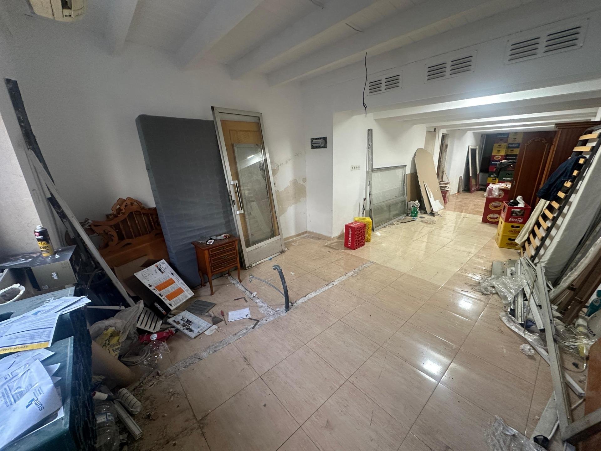 Propiedad comercial en Alicante, España 2 dormitorios, 63 m2 No. 182937