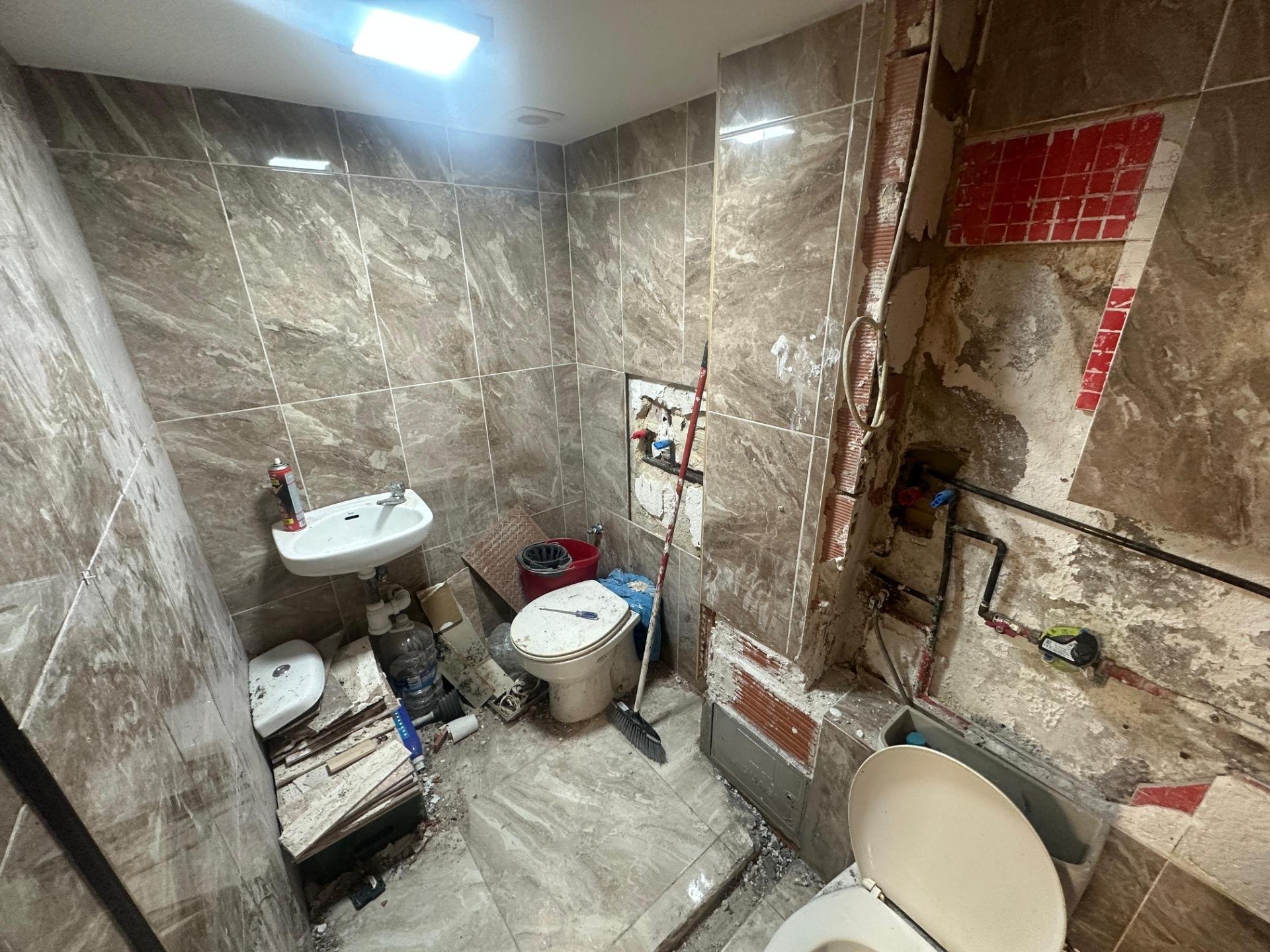 Propiedad comercial en Alicante, España 2 dormitorios, 63 m2 No. 182937