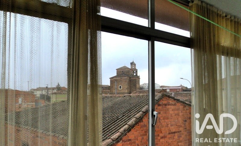 House à Leon, Espagne 4 chambres, 713 m2 No. 188211