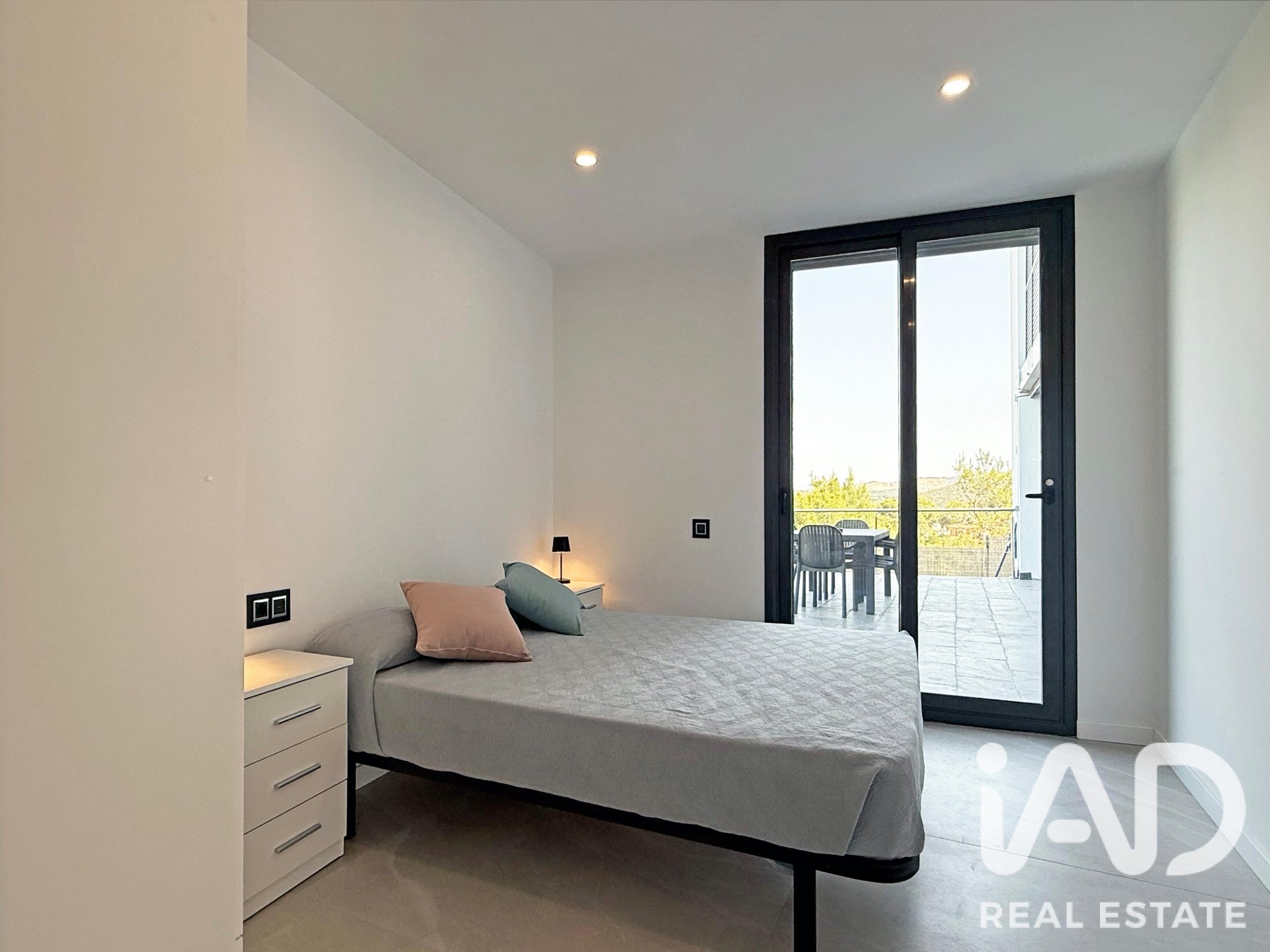 Talo Canyelles, Barcelona, Espanja 3 makuuhuonetta, 224 m2 No. 188208