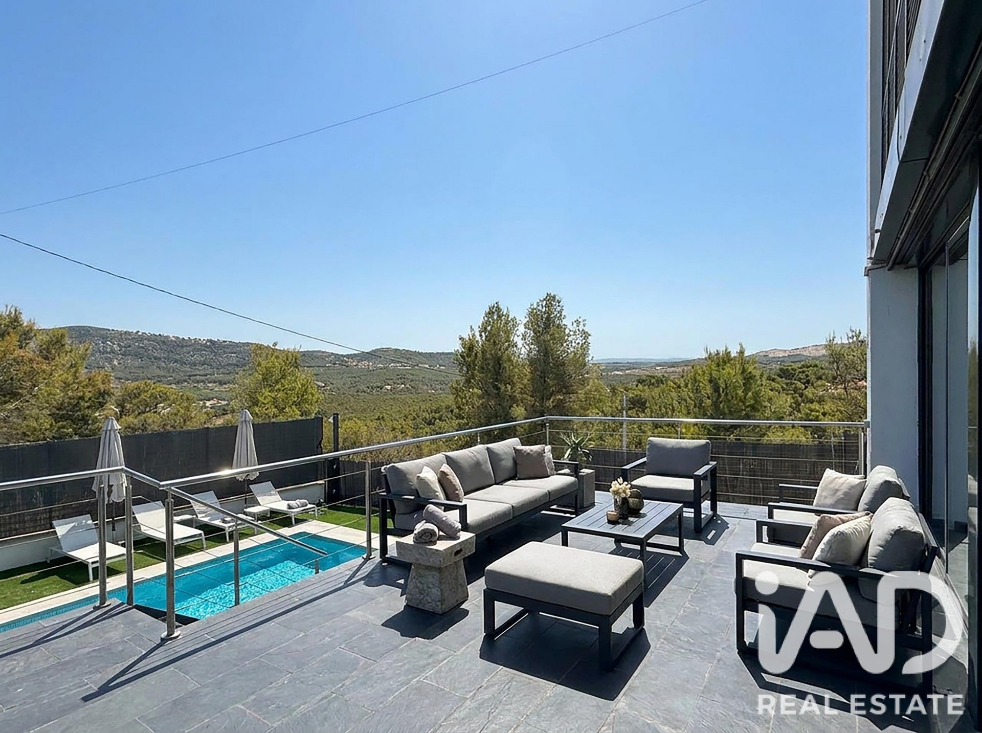 Talo Canyelles, Barcelona, Espanja 3 makuuhuonetta, 224 m2 No. 188208