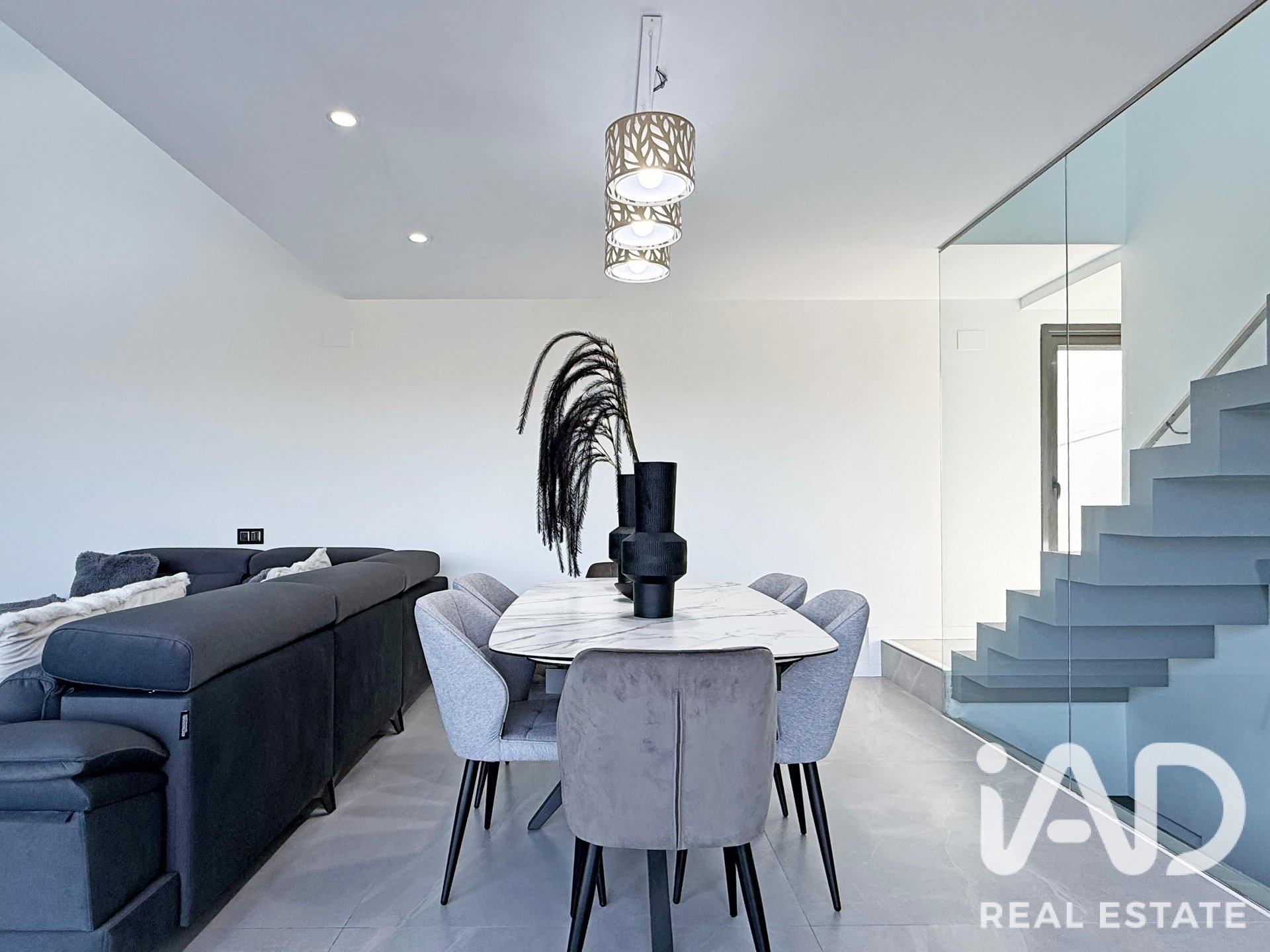 Talo Canyelles, Barcelona, Espanja 3 makuuhuonetta, 224 m2 No. 188208