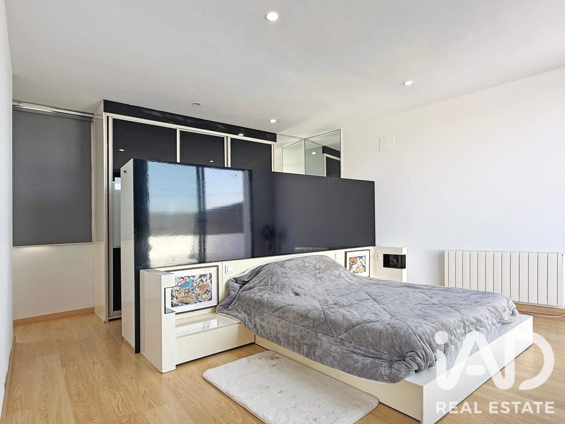 Talo Canyelles, Barcelona, Espanja 3 makuuhuonetta, 224 m2 No. 188208